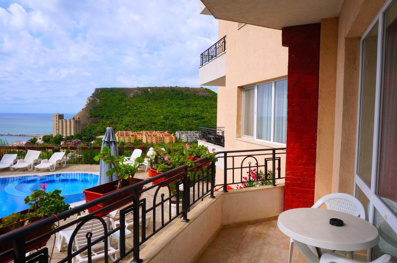 Апартаменти Свети Георги - Saint George Apartments Kawarna Exterior foto