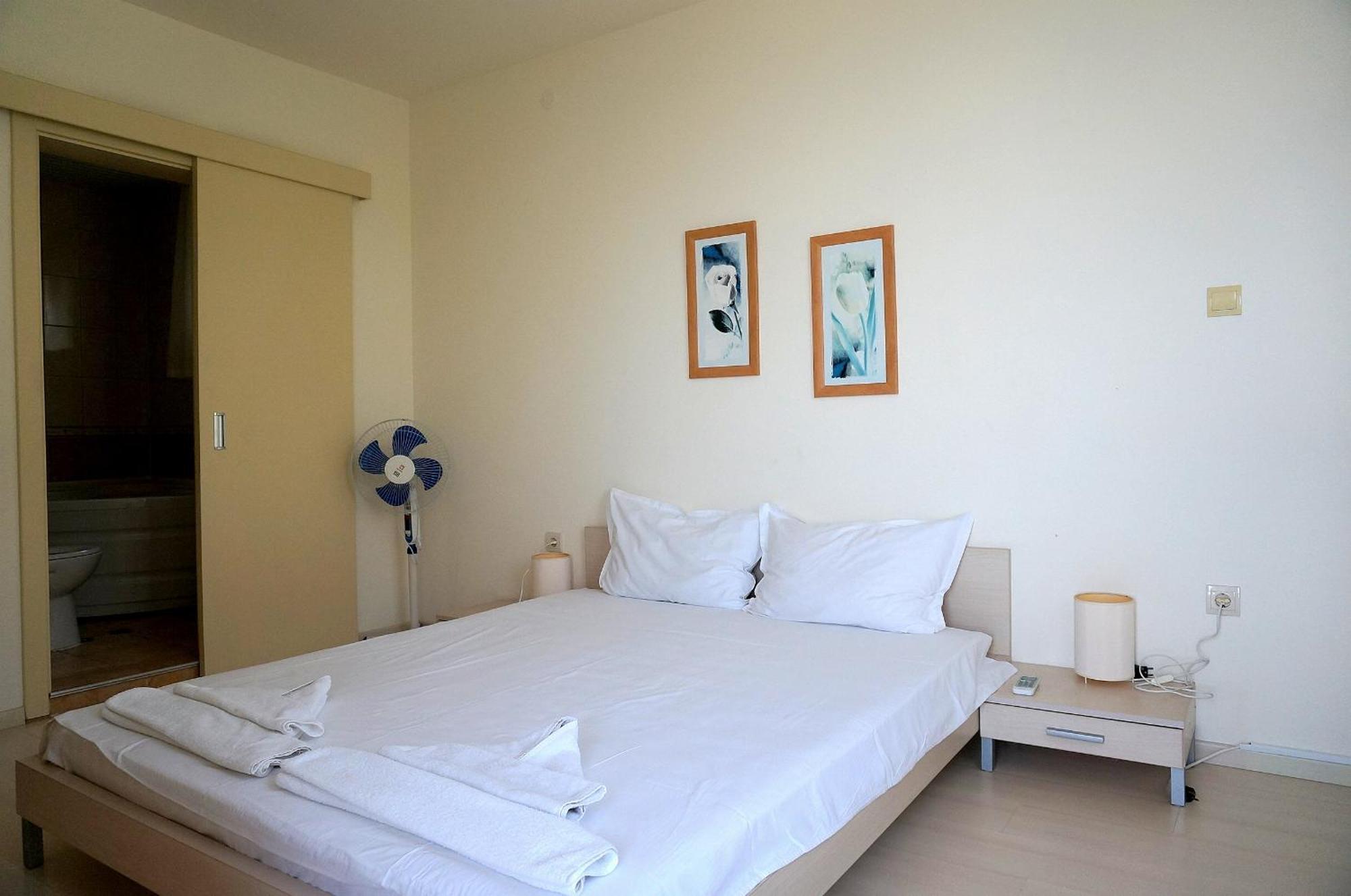 Апартаменти Свети Георги - Saint George Apartments Kawarna Zimmer foto